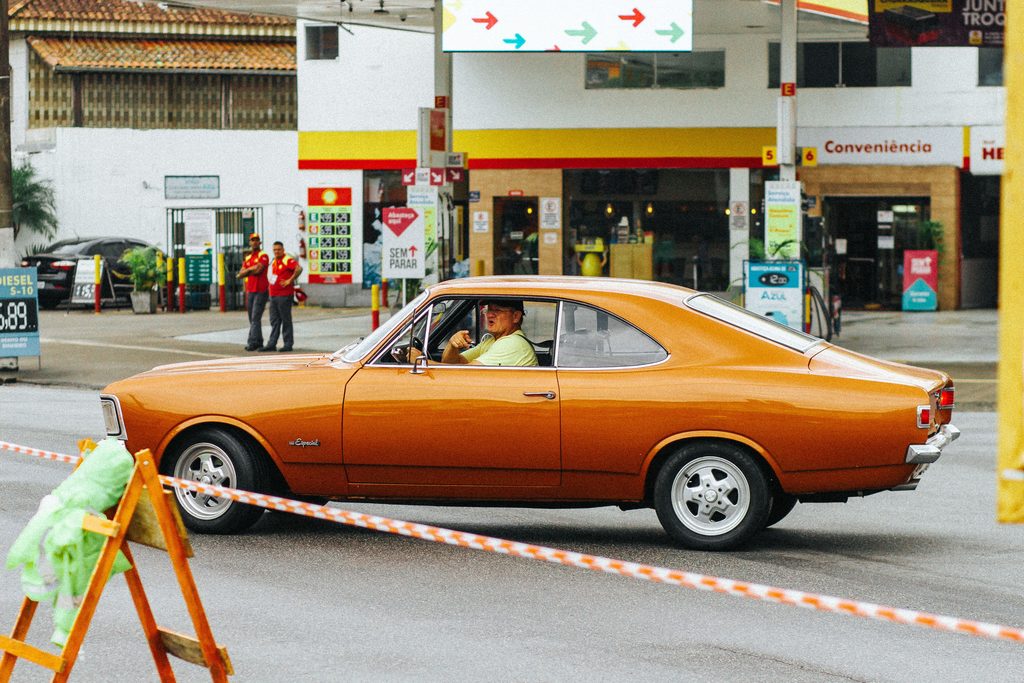carros-clássicos-que-marcaram-anos-1980