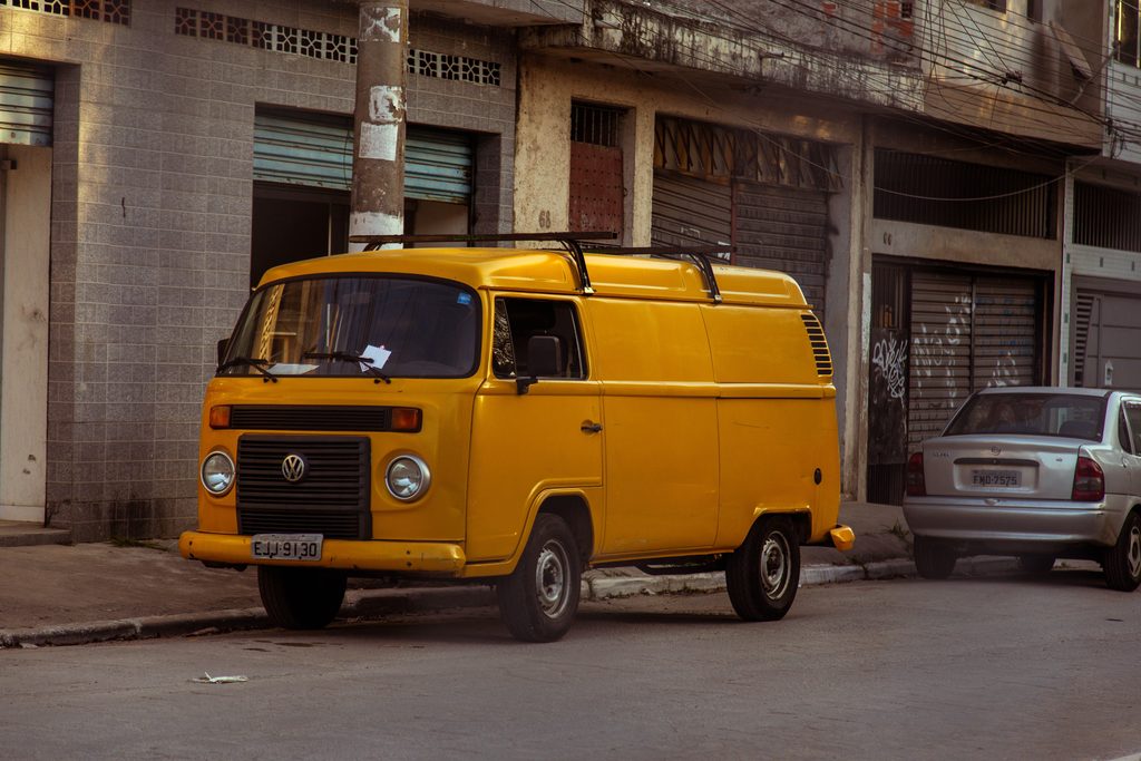 lenda-kombi-dos-palhaços