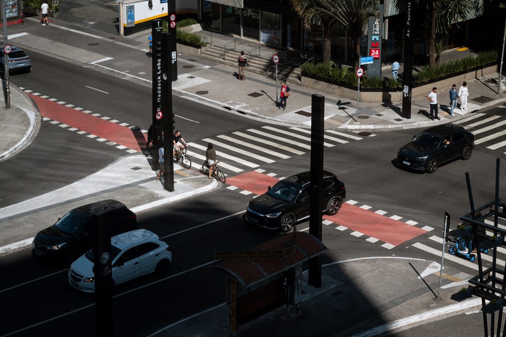 pode-fazer-seguro-de-moto-sem-habilitação